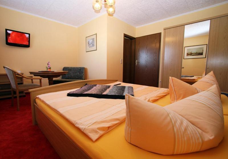 Familienhotel Zur Linde Паншвиц-Кукау Номер фото